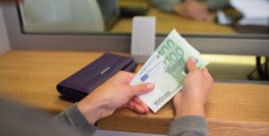 comisiones por ingresar dinero